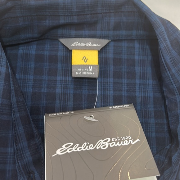 NWT Women’s Eddie Bauer shirt - Picture 3 of 7